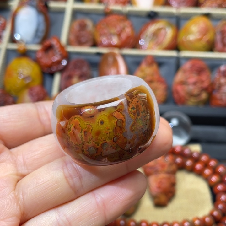 玛瑙/玉髓战国红扳指未镶嵌