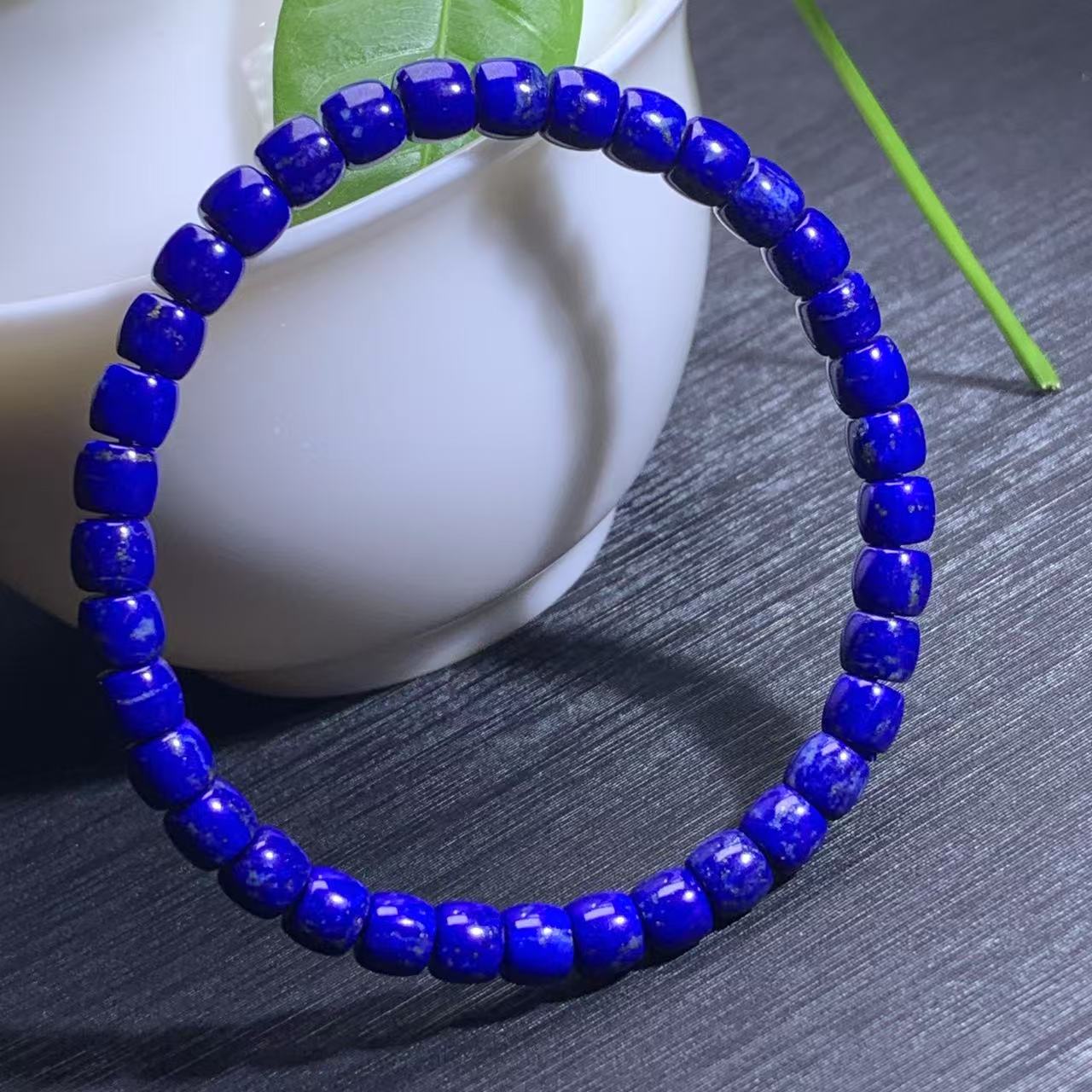 【高品老矿】天然青金石精工艺品 直切手串6mm 帝王青蓝色素圈