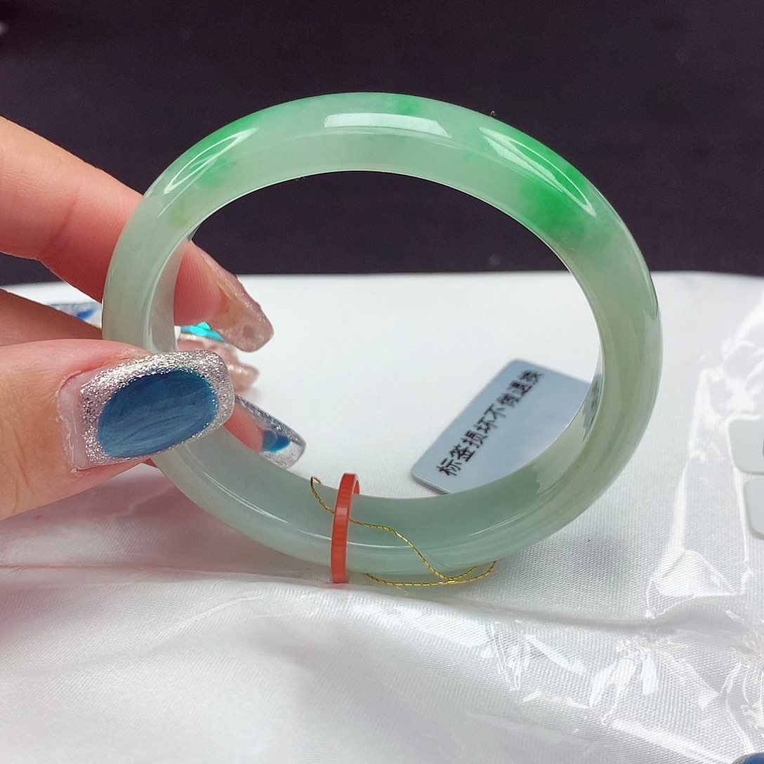 未镶嵌手镯翡翠53圈贵妃151