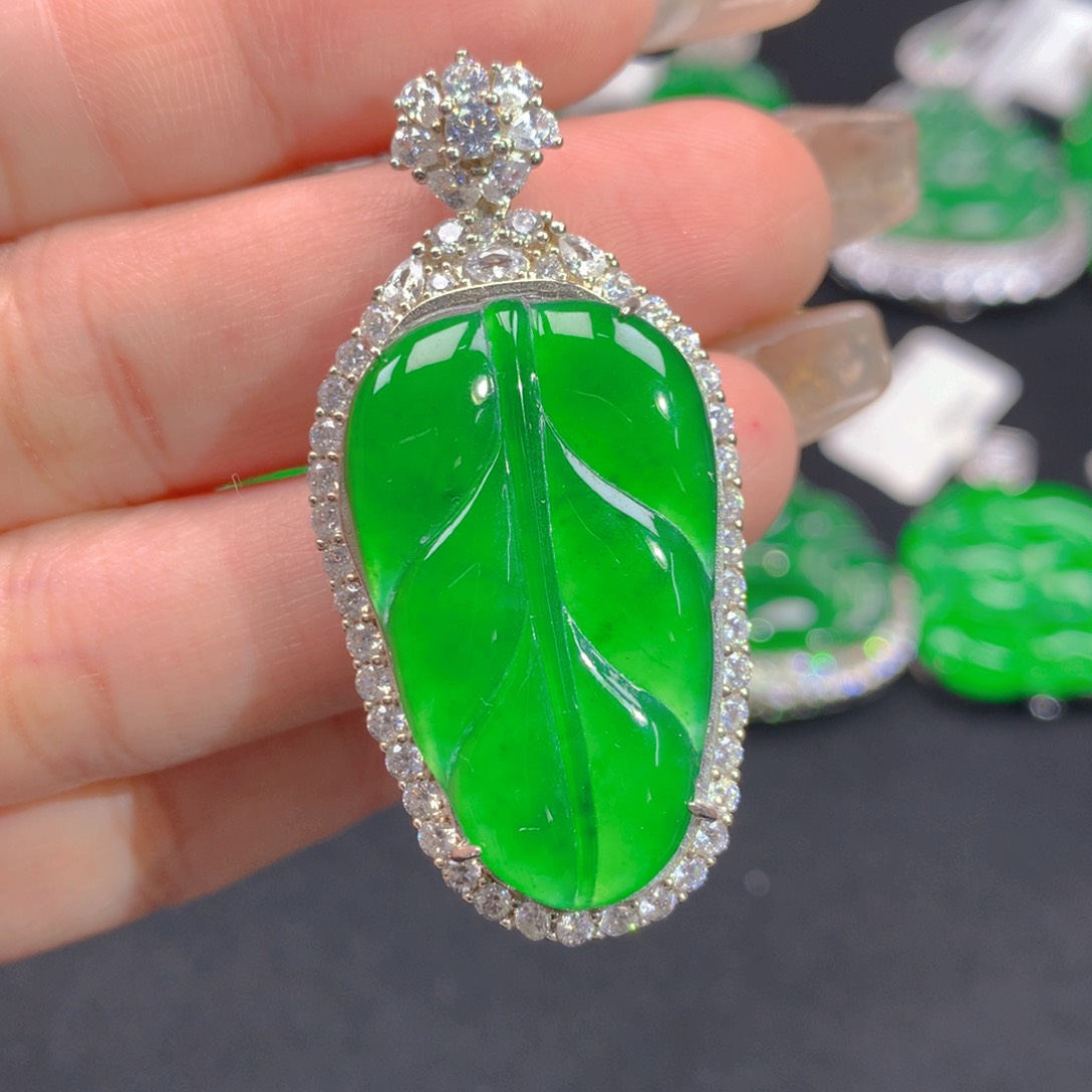 翡翠颈饰银S925镶嵌11111111111