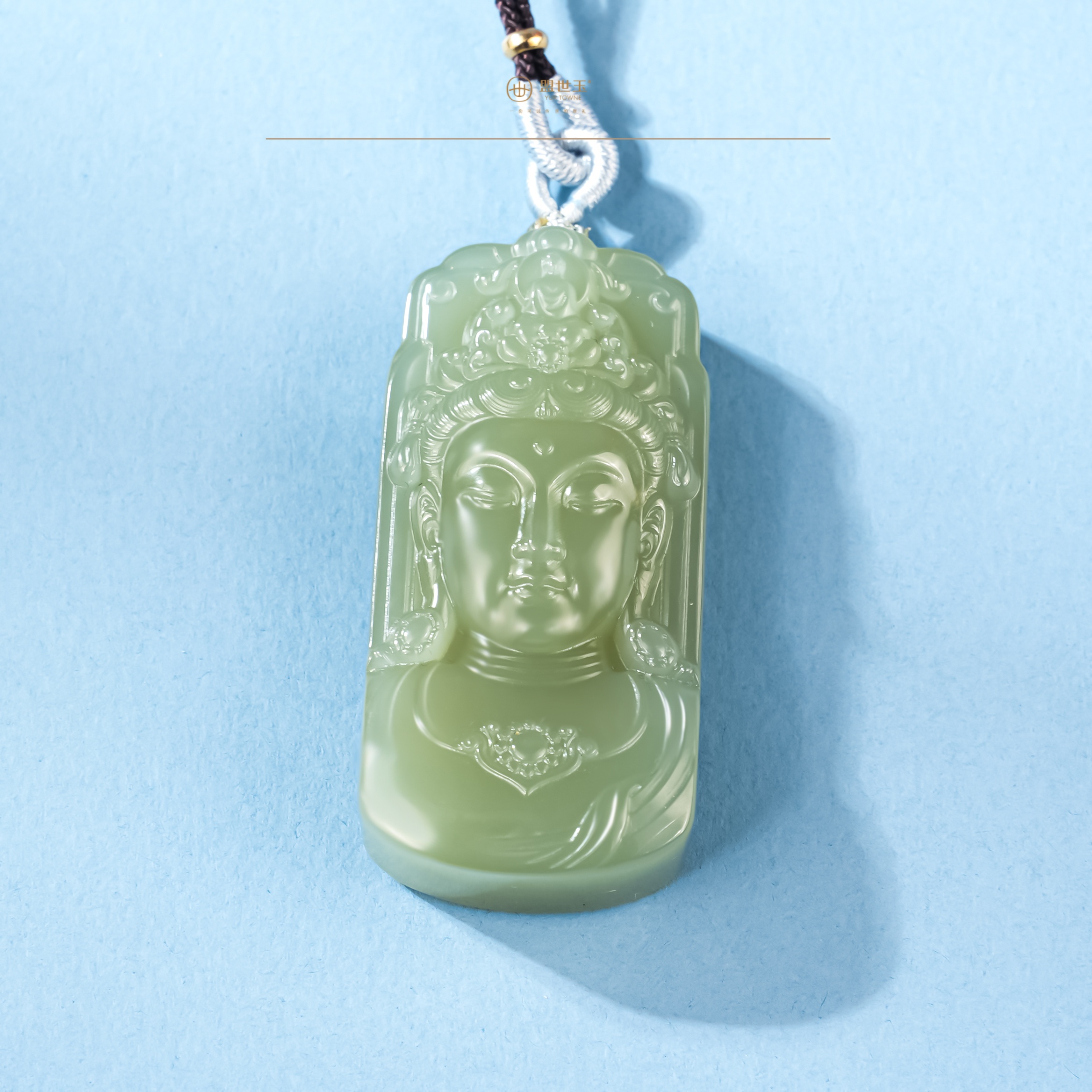 盟世玉和田玉湖水绿【闭目思源】和田玉挂件