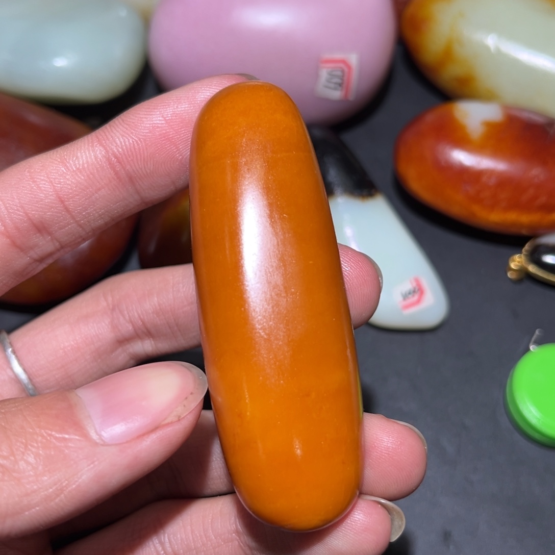 和田玉未镶嵌珠宝奇石