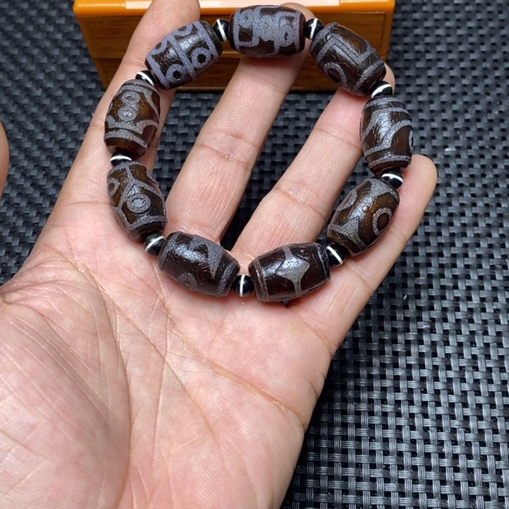 用***1玛瑙/玉髓未镶嵌手链