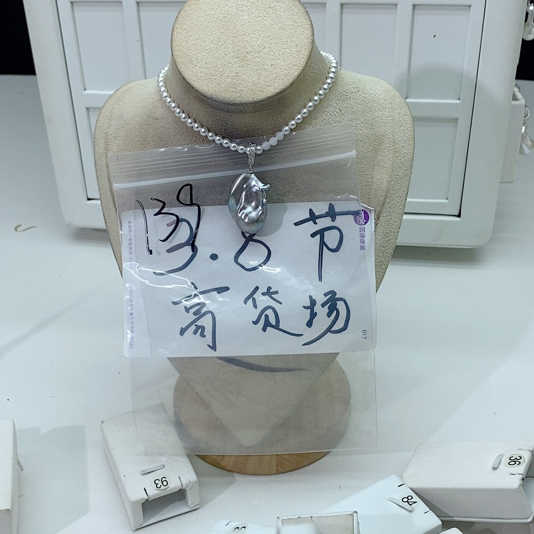 淡水珍珠颈饰合金