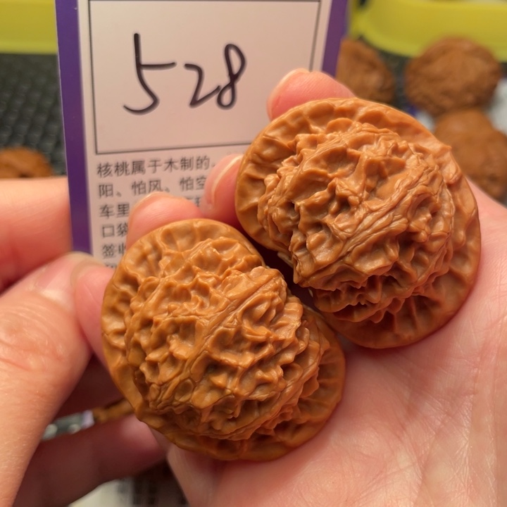 文玩核桃把件43宫灯528