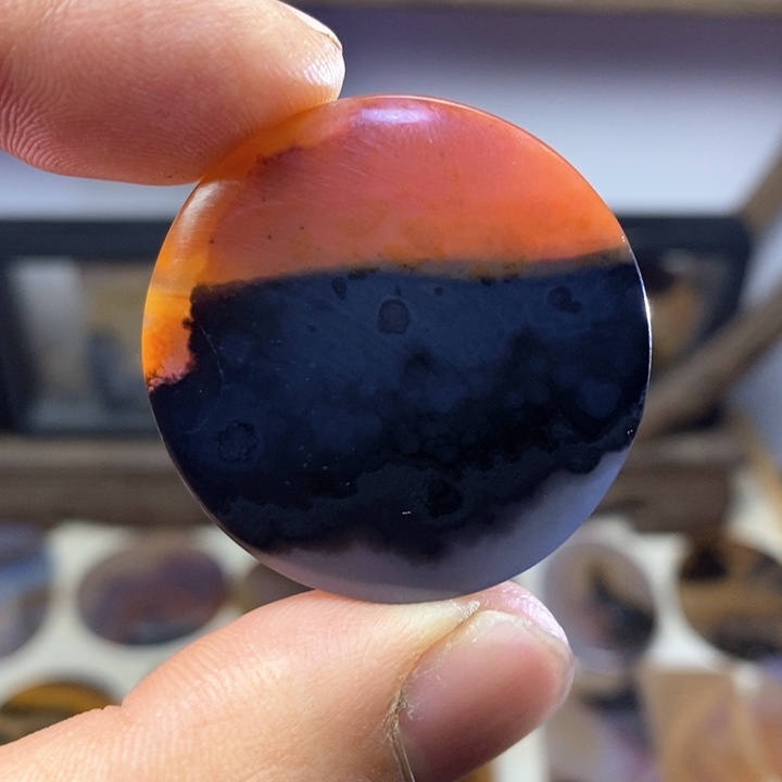 玛瑙/玉髓颈饰未镶嵌