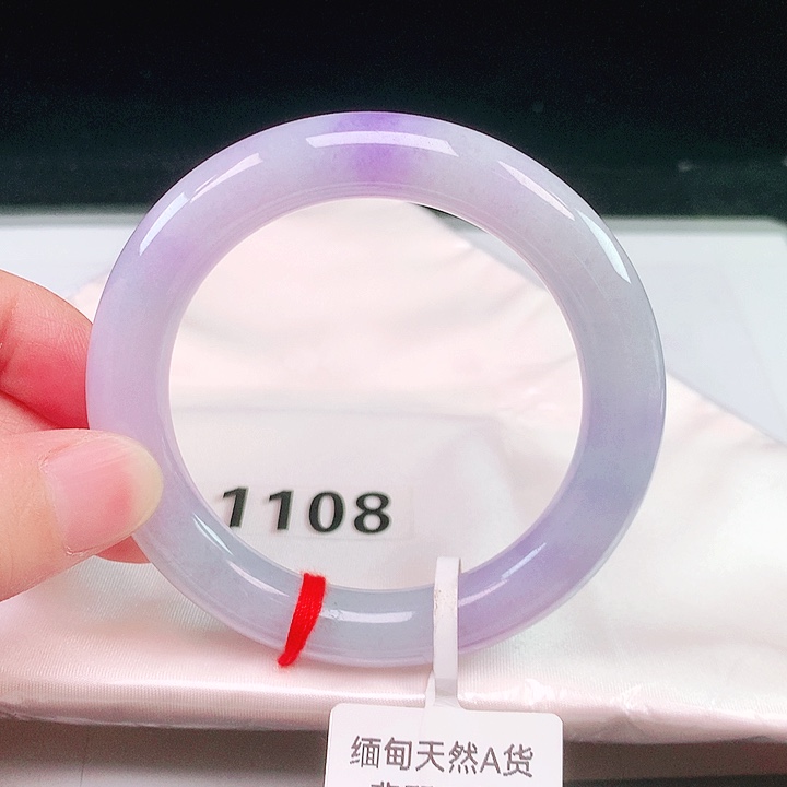 翡翠未镶嵌手镯（圆镯）1108