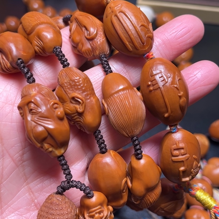 易***哥手串/手链橄榄核怪脸脖挂+无相手串