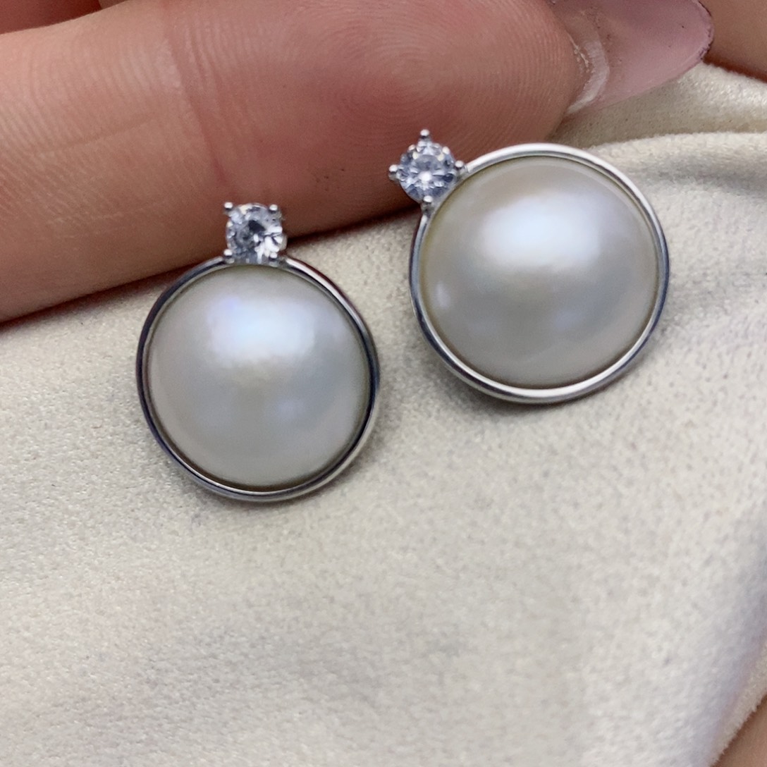 【闪购商品】拼合珍珠（马贝珠）耳饰银S925镶嵌24