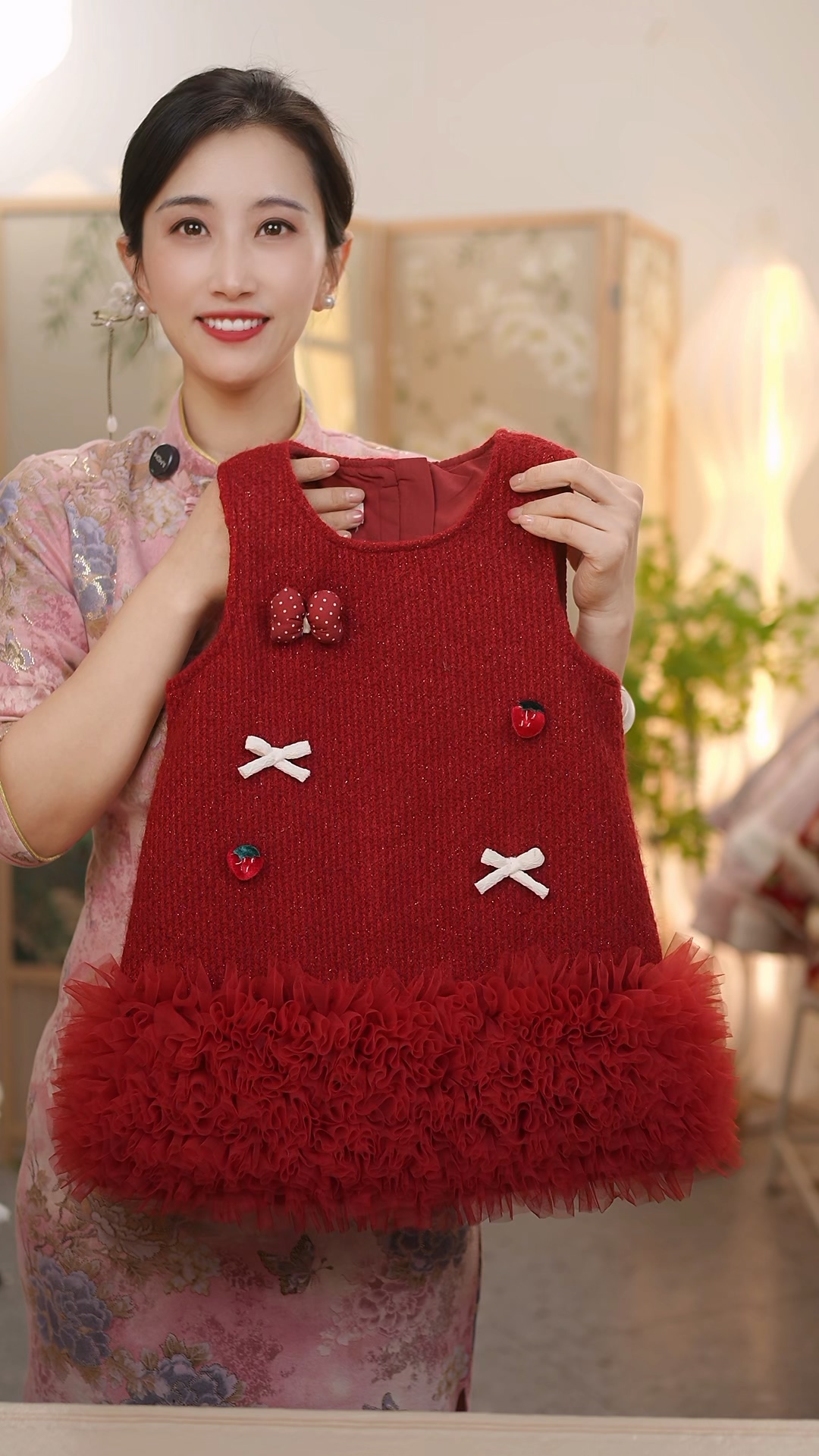 现货【草莓】SC766女童2025冬季国风加厚新中式马甲旗袍裙拜年服