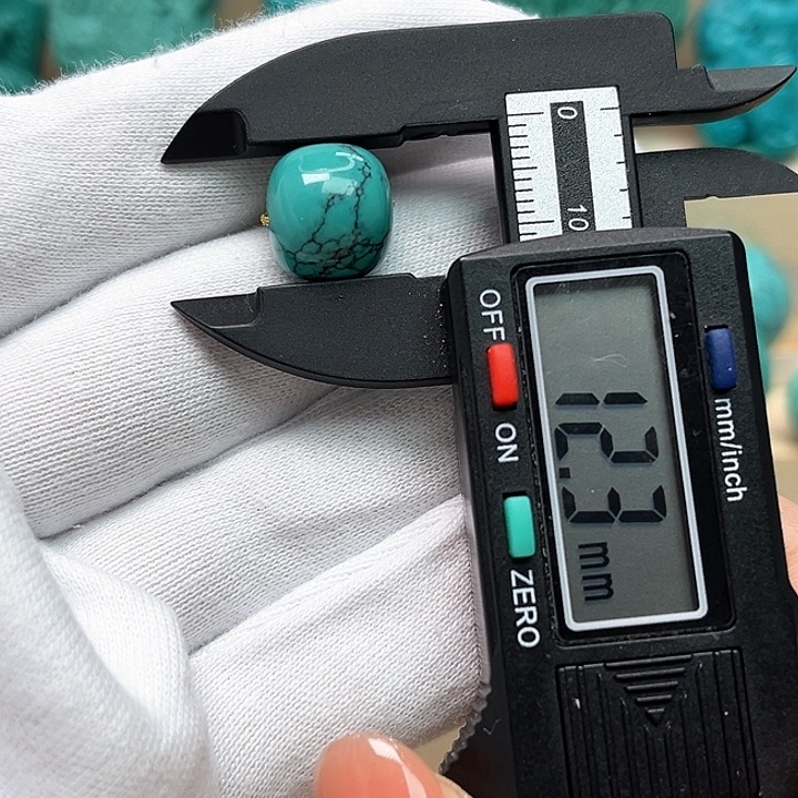 绿松石珠宝未镶嵌