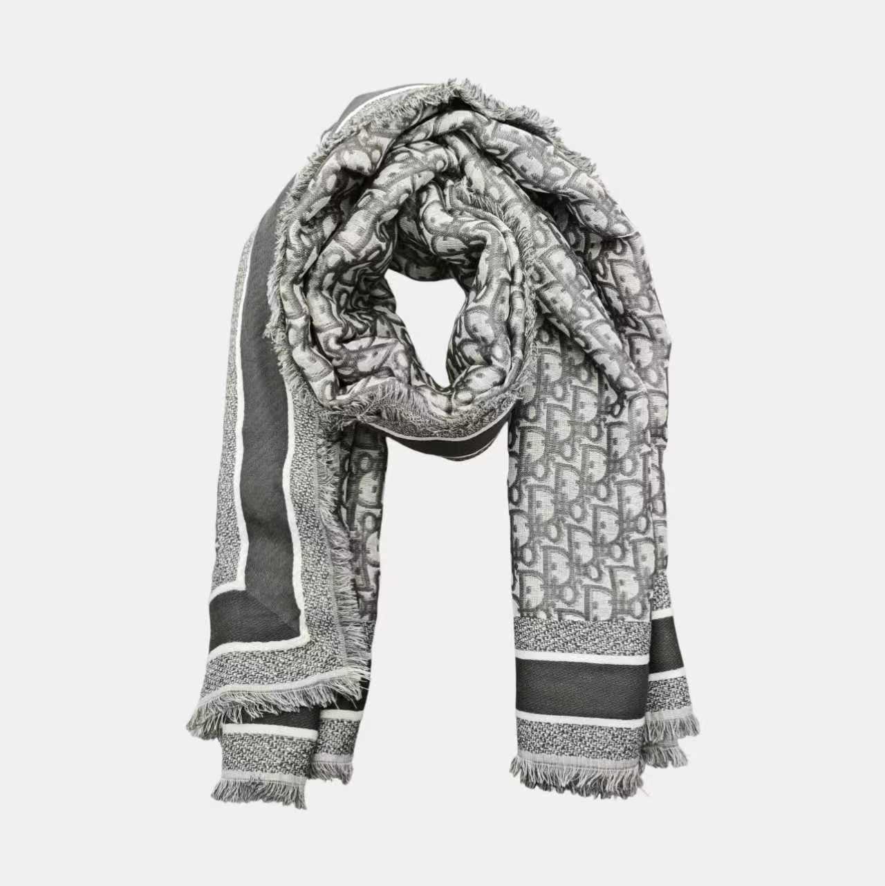 99新 DIOR/迪奥  海囤/迪奥/丝巾/144✖️144/nu19800