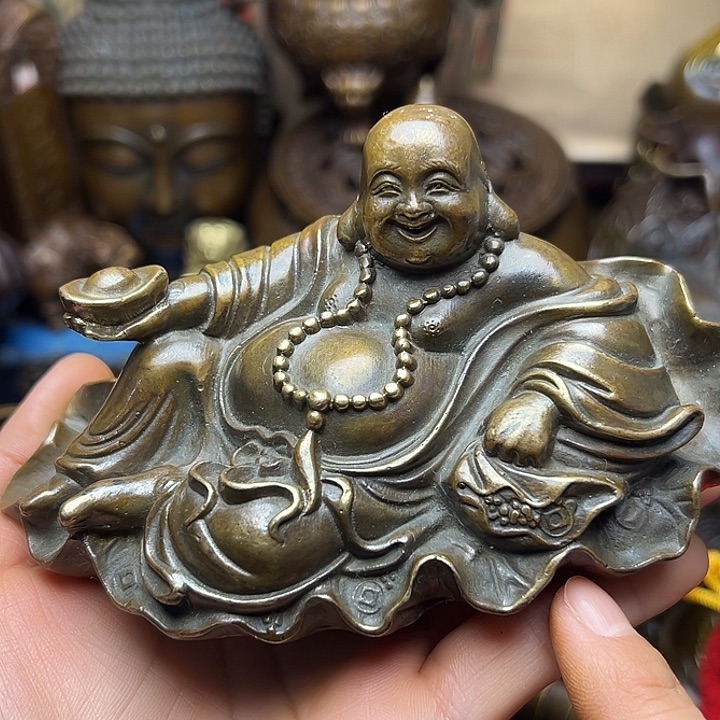 铜器摆件老王直播间