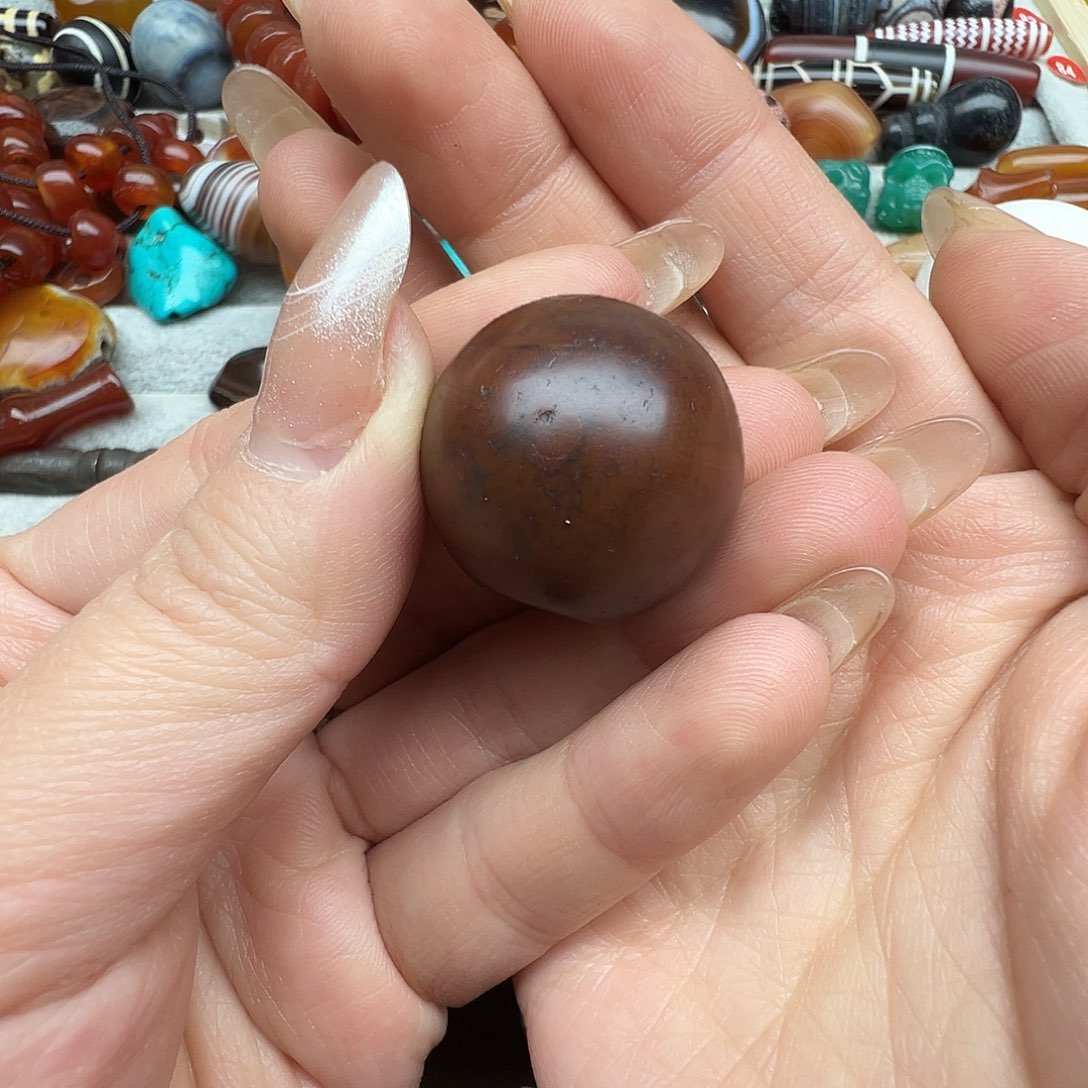 虾****玛瑙/玉髓未镶嵌珠宝半成品