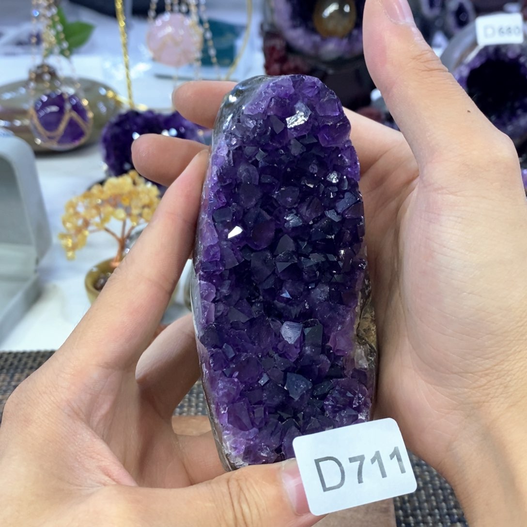 未镶嵌紫晶大型摆件（非配饰）