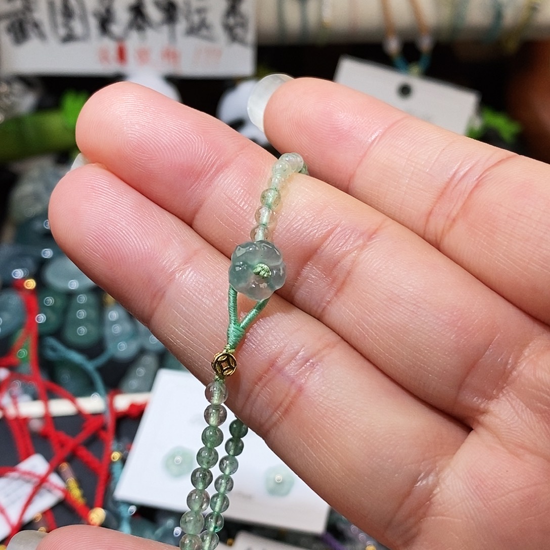 翡翠未镶嵌颈饰小花手链15