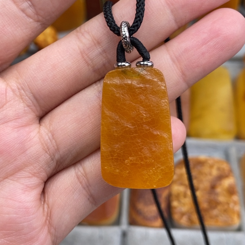 【闪购商品】琥珀珠宝奇石未镶嵌