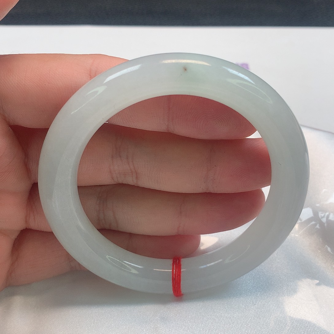 翡翠手镯（圆镯）未镶嵌306号