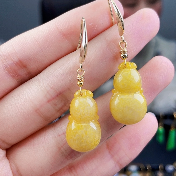 翡翠耳饰未镶嵌饰品