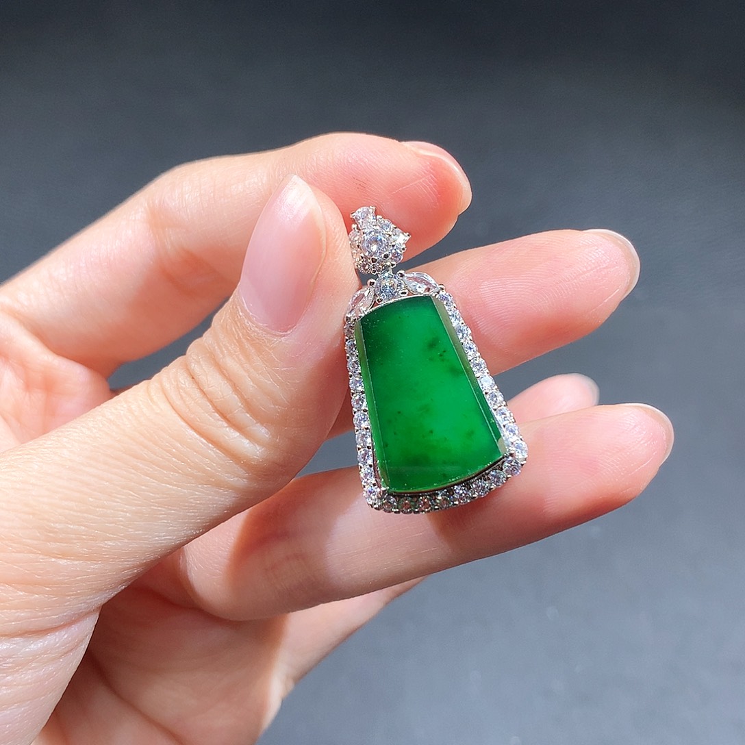 未镶嵌戒指翡翠翡翠