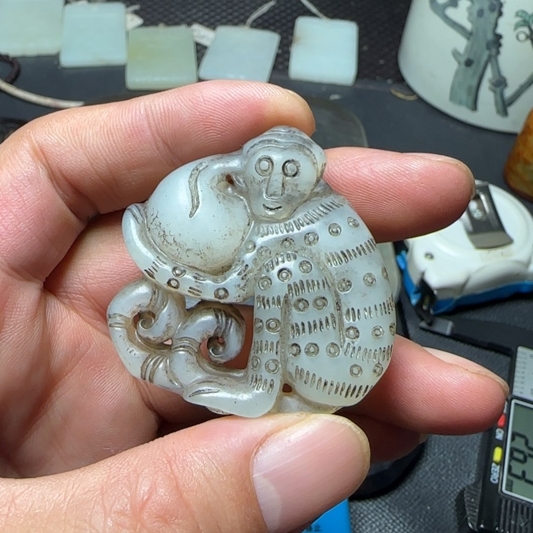 和田玉未镶嵌挂件