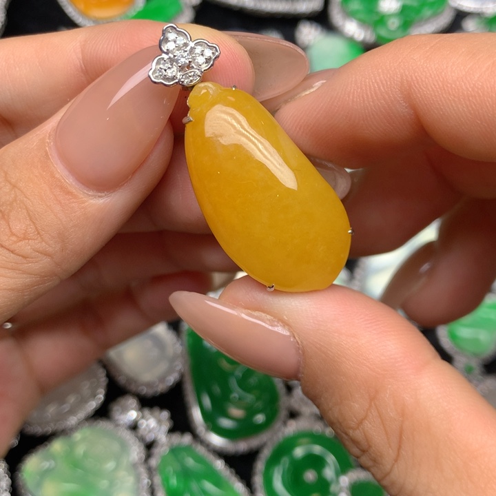 翡翠18K金镶嵌吊坠(不含链)