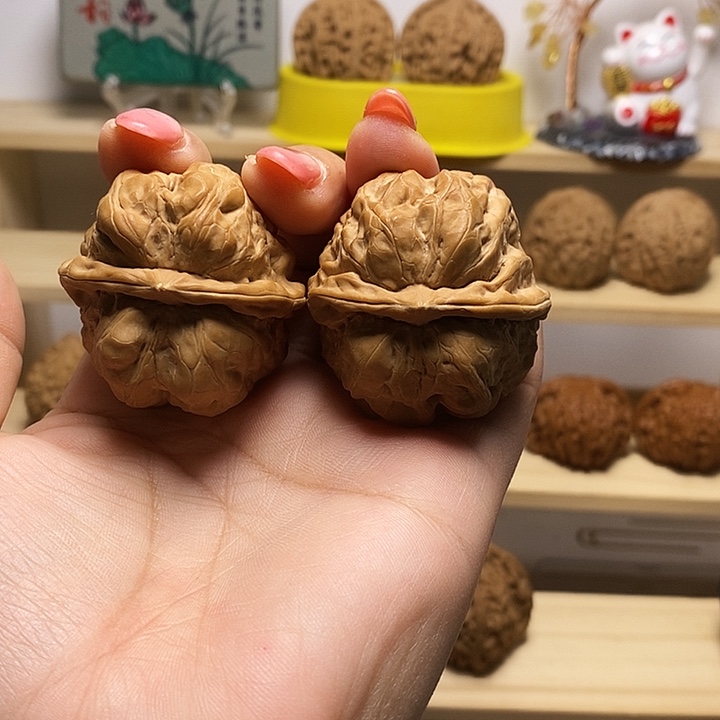 福***贵42尺寸的蛤蟆头核桃