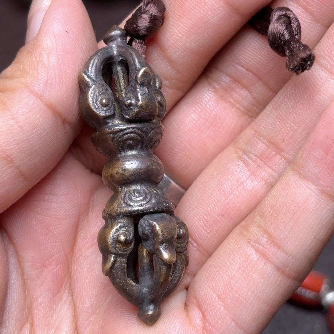 铜星月菩提吊坠项链