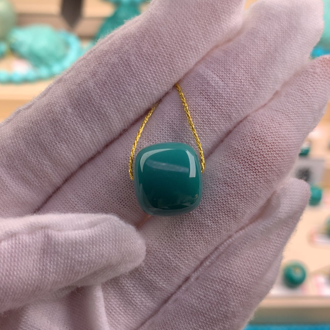 绿松石珠宝奇石未镶嵌14.1×12.9