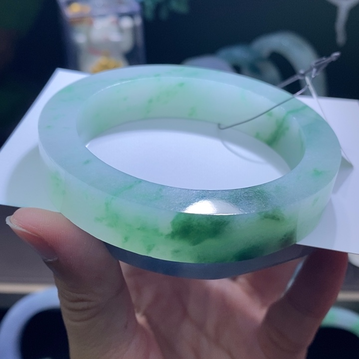 未镶嵌翡翠定制翡翠