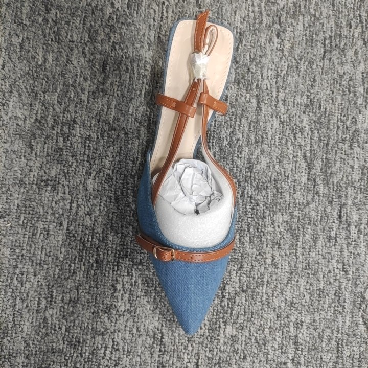 E-781-800-25款时尚休闲百搭外穿时装凉鞋女鞋