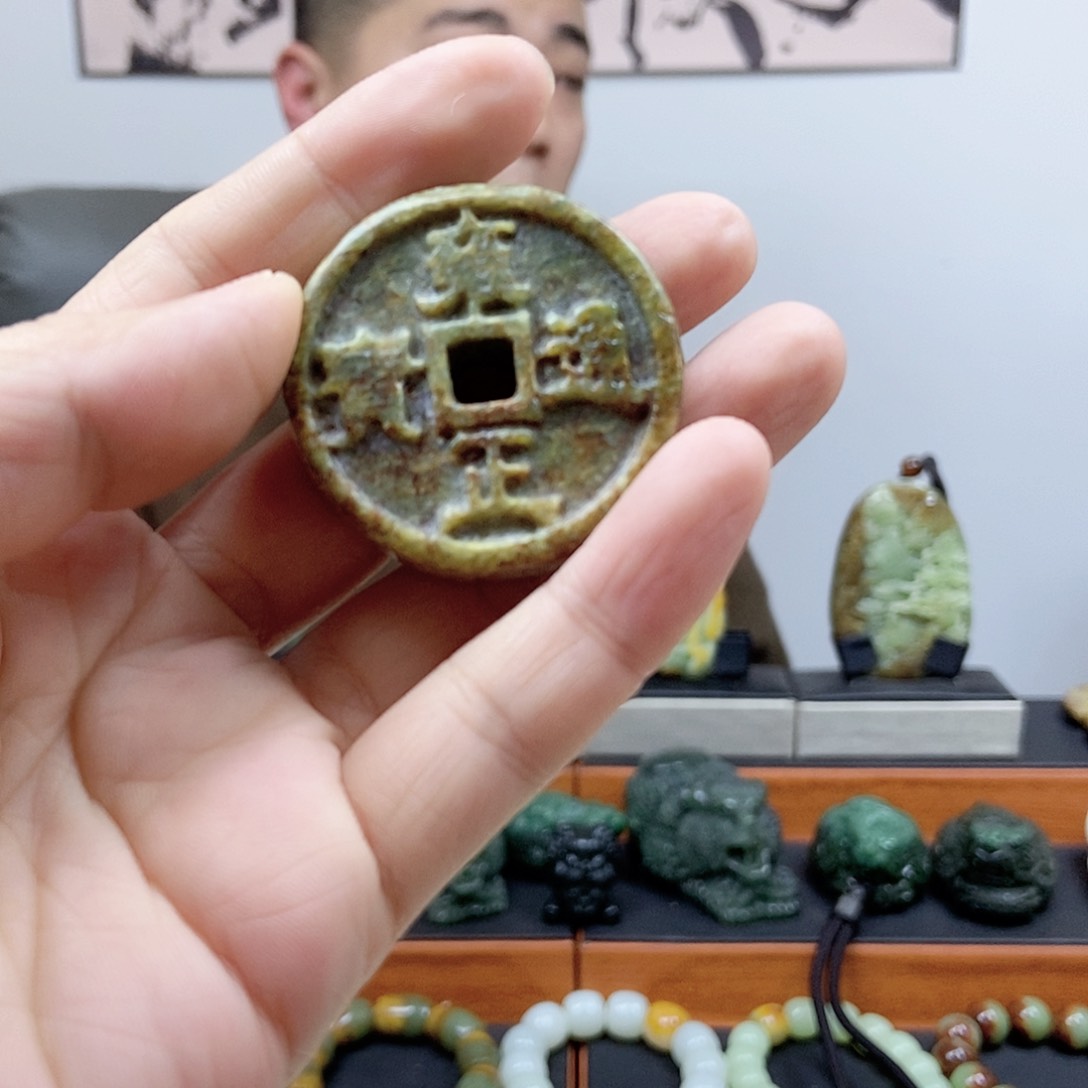 岫岩河磨玉（透闪石质玉）未镶嵌把件多样性随机发一