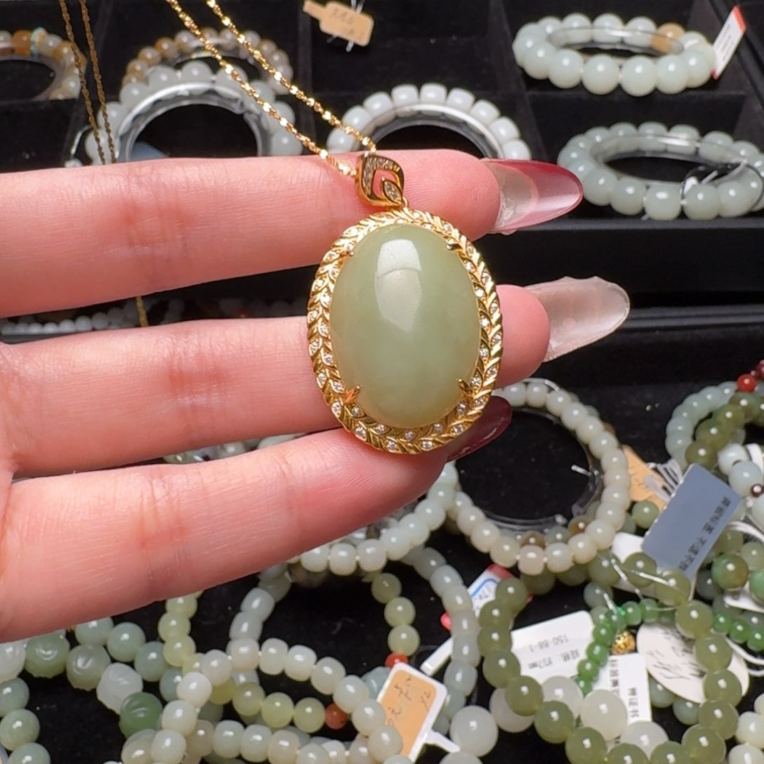 和田玉手链未镶嵌