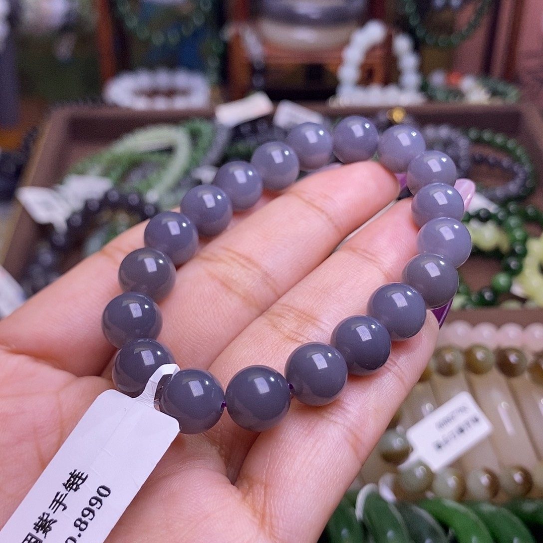 和田玉未镶嵌颈饰浓烟紫老矿料约10mm手串