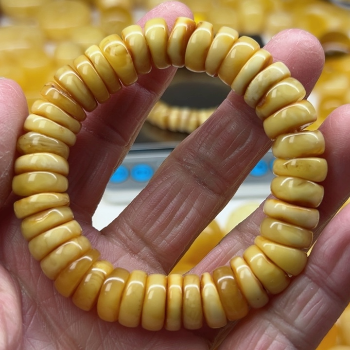 琥珀（矿物珀）手串未镶嵌