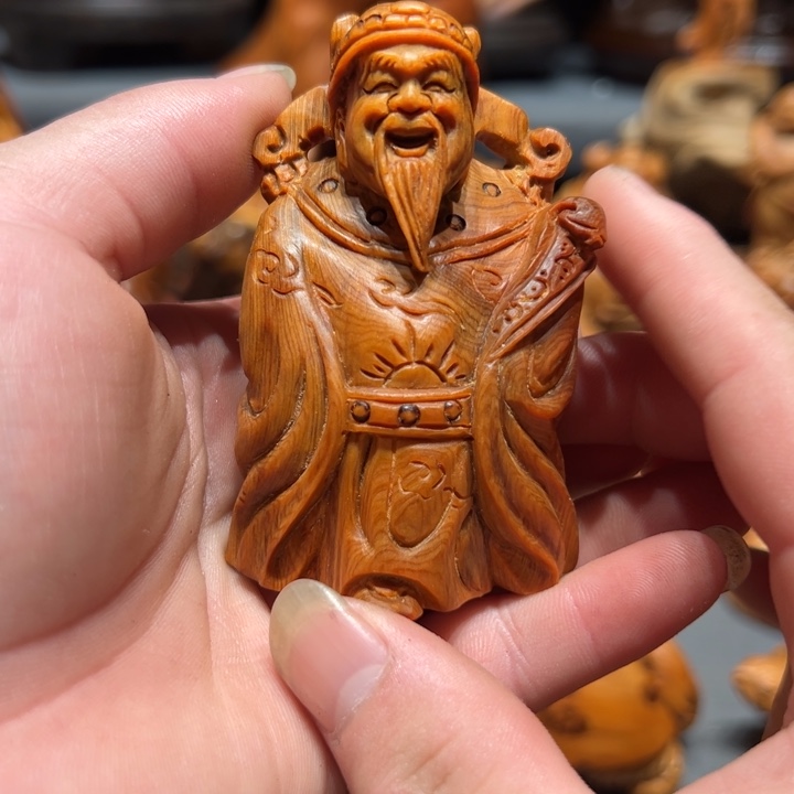 柏木（崖柏）点点关注