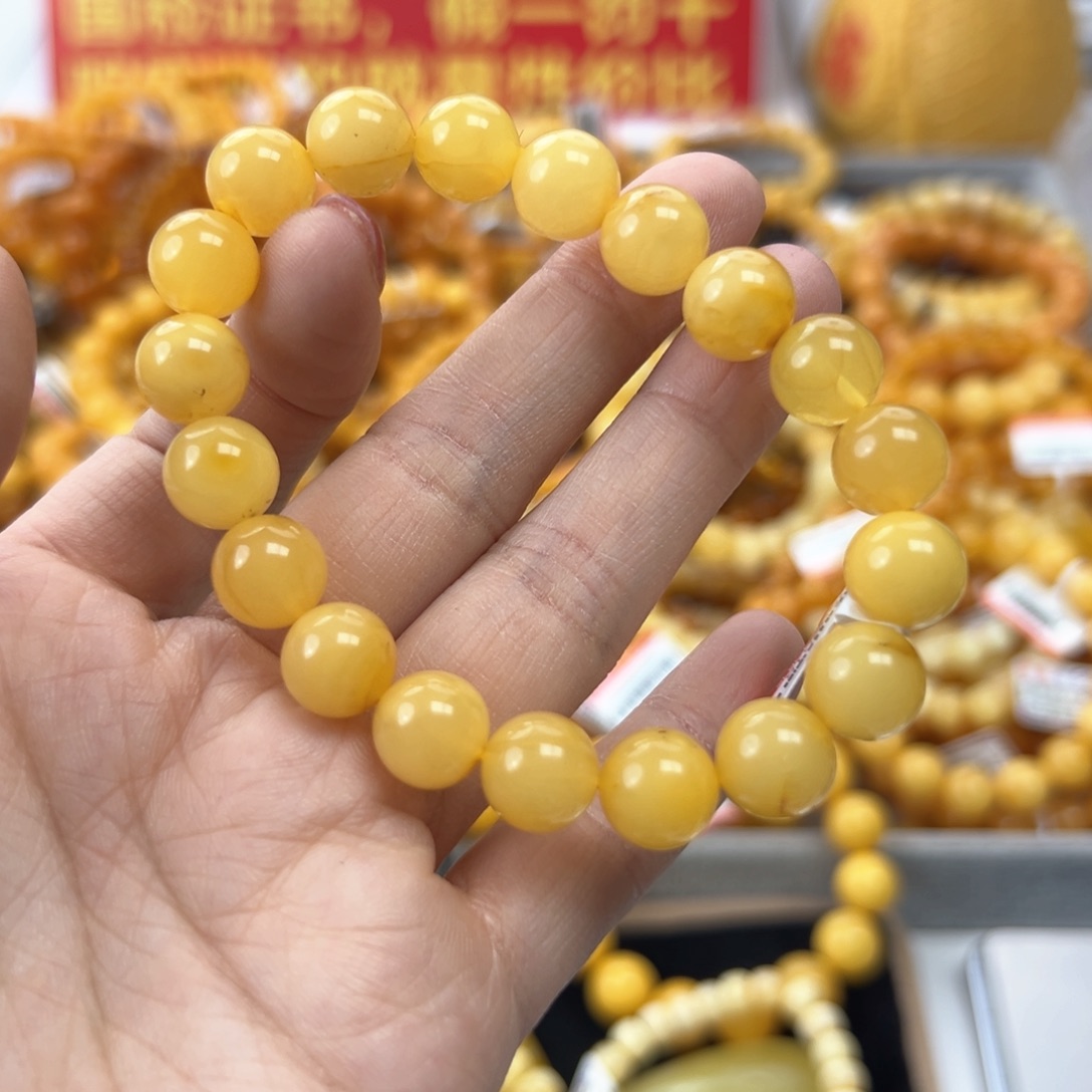 琥珀珠宝奇石未镶嵌