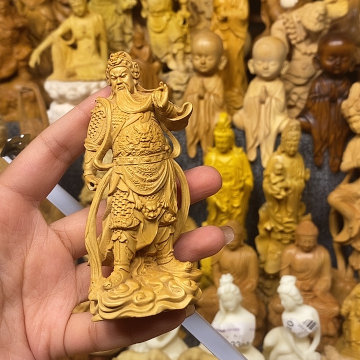 黄杨木黄杨木瑕疵关公