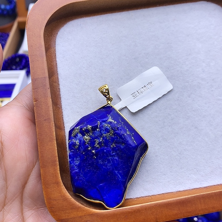 小***牛青金石银S925镀金镶嵌吊坠