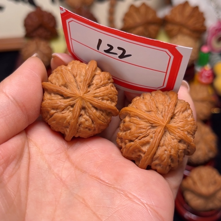 岁***.吊坠文玩核桃35雨花石正四棱122