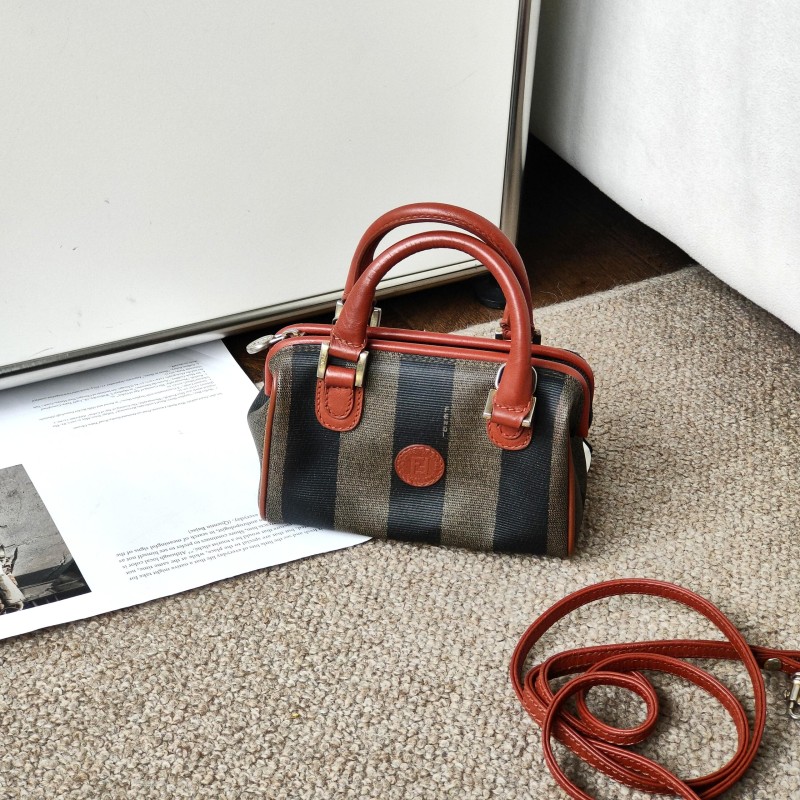 95新 FENDI/芬迪 Azul - 胡桃木mini波士顿单肩斜挎包 53365