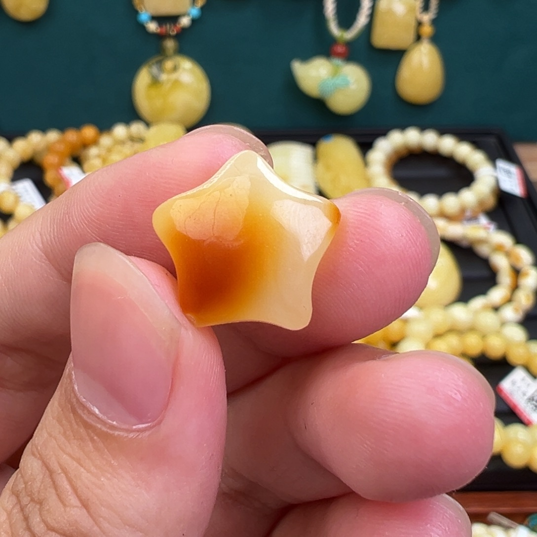 琥珀手链未镶嵌星星