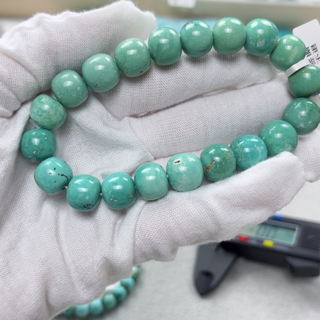 绿松石绿松石未镶嵌