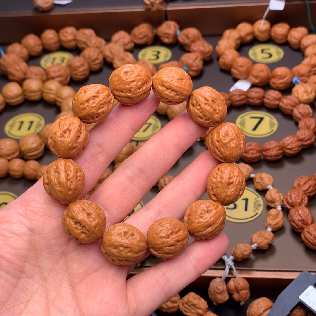 文玩核桃手串18尺寸