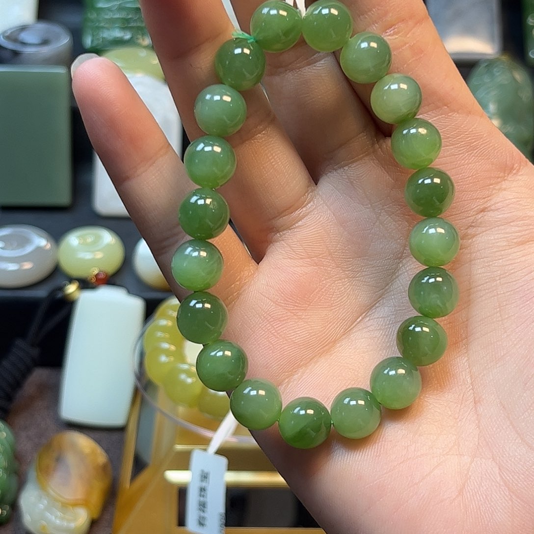 溪***未镶嵌手链和田玉微瑕