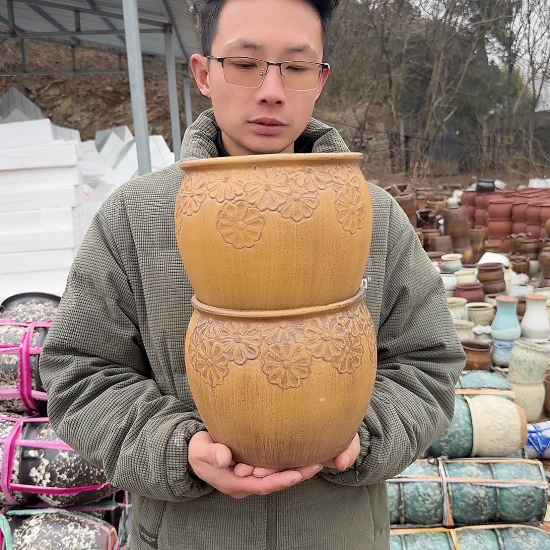 紫砂花盆口20高18（两个雏菊柴烧