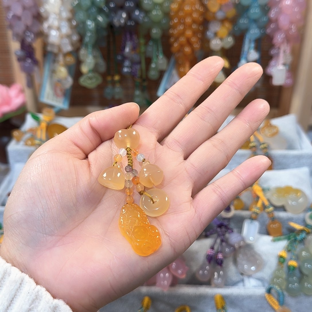 玛瑙/玉髓手机挂件未镶嵌