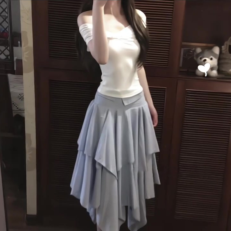 纯欲短款扭结一字肩短袖T恤夏季修身露肩上衣两穿抹胸连衣裙套装
