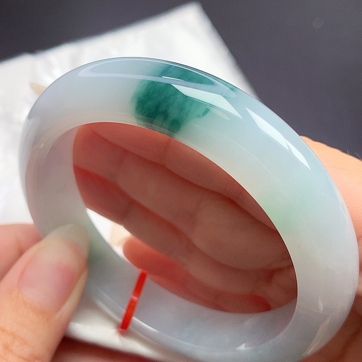 翡翠未镶嵌手镯56.5圈口