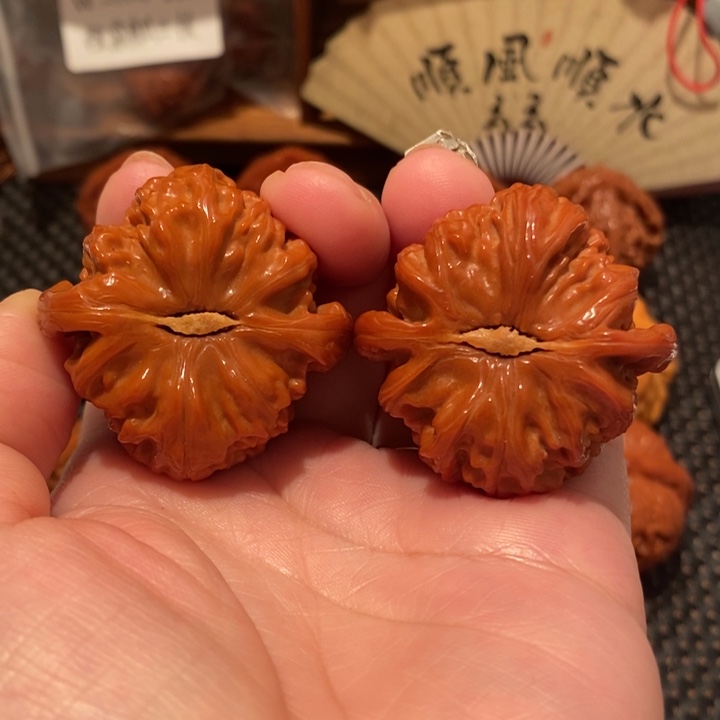 文玩核桃吊坠40白狮子616